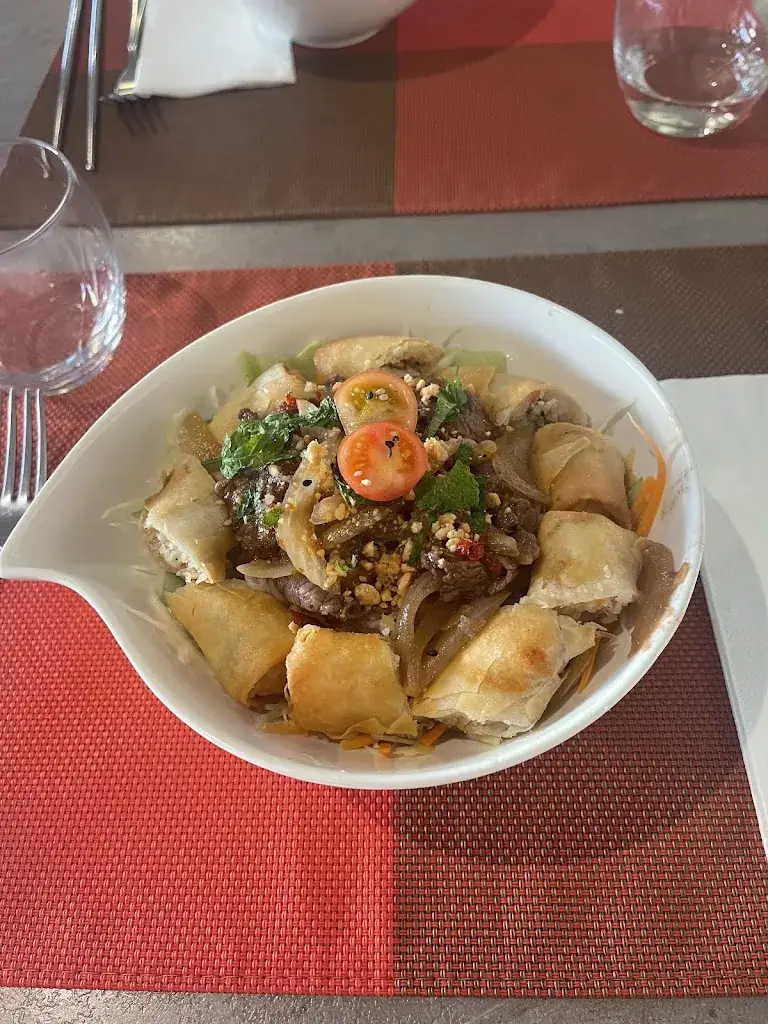 Enzo Bost_Restaurant Le Bonheur d'Angkor_Pujaudran_review