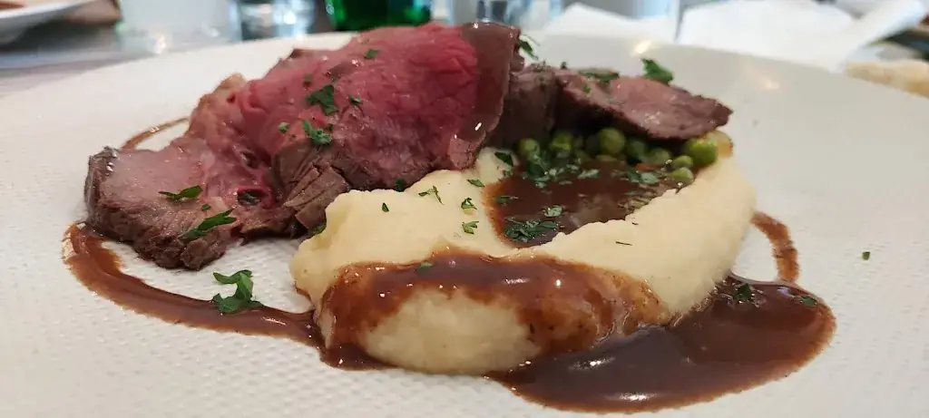 Laurent Loustalet_LA TABLE DES CHARTREUX_Pujaut_review