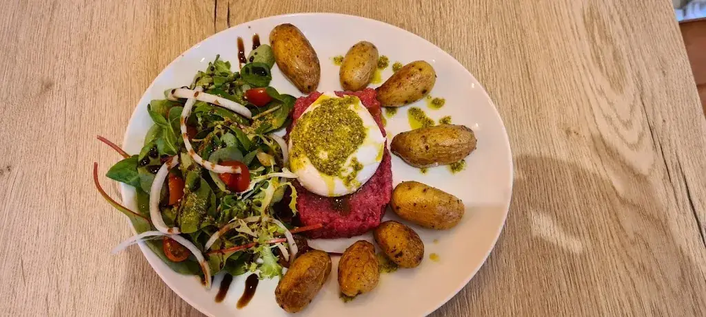 La Tour De Pizze_Quissac_slider_image_2