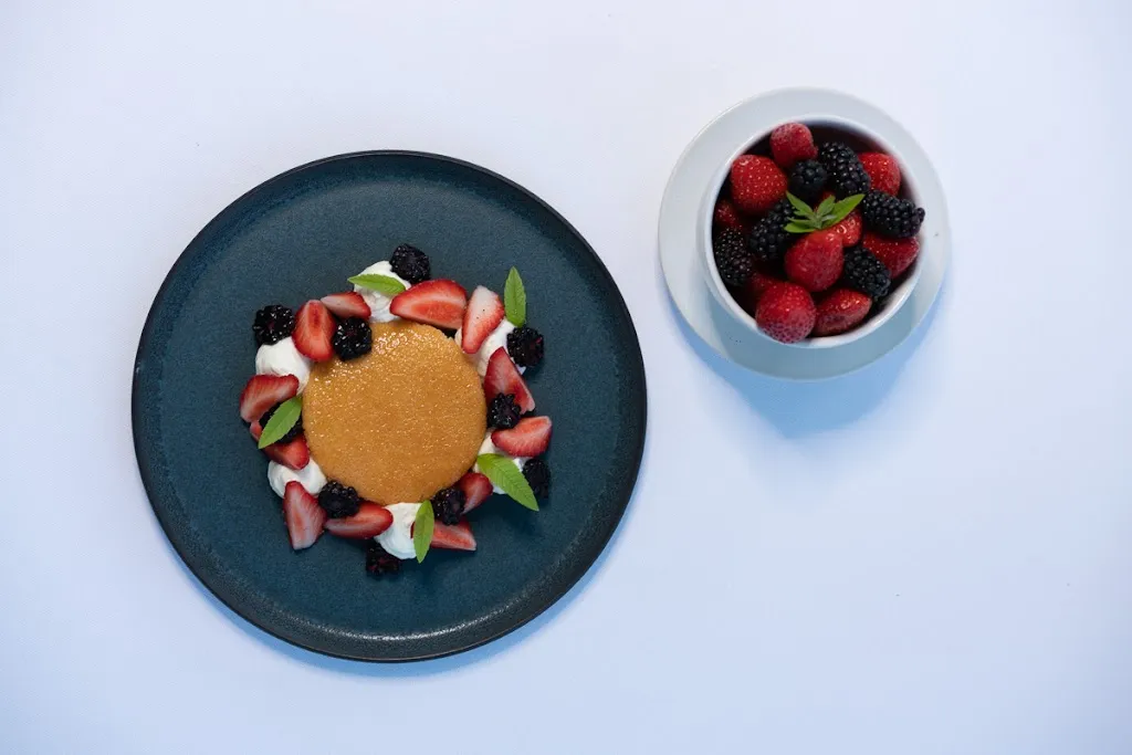 L'Intangible_Lempaut_slider_image_2