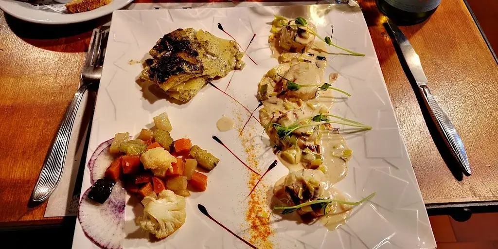 Auberge Le Cri de la Fourchette_Puylaurens_slider_image_3