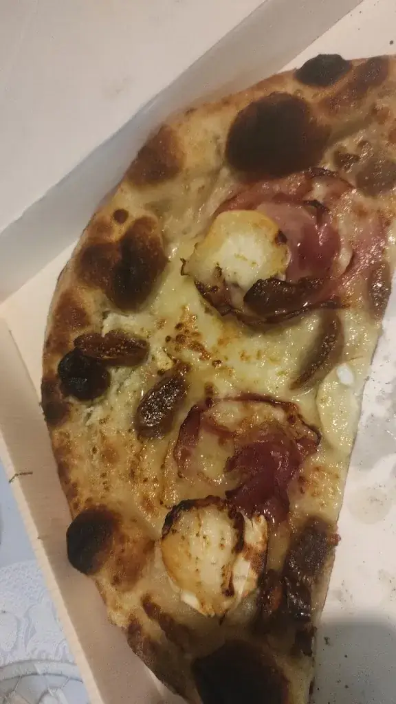 Caroline Dumestre_Basilico e Pomodoro_Rabastens-de-Bigorre_review