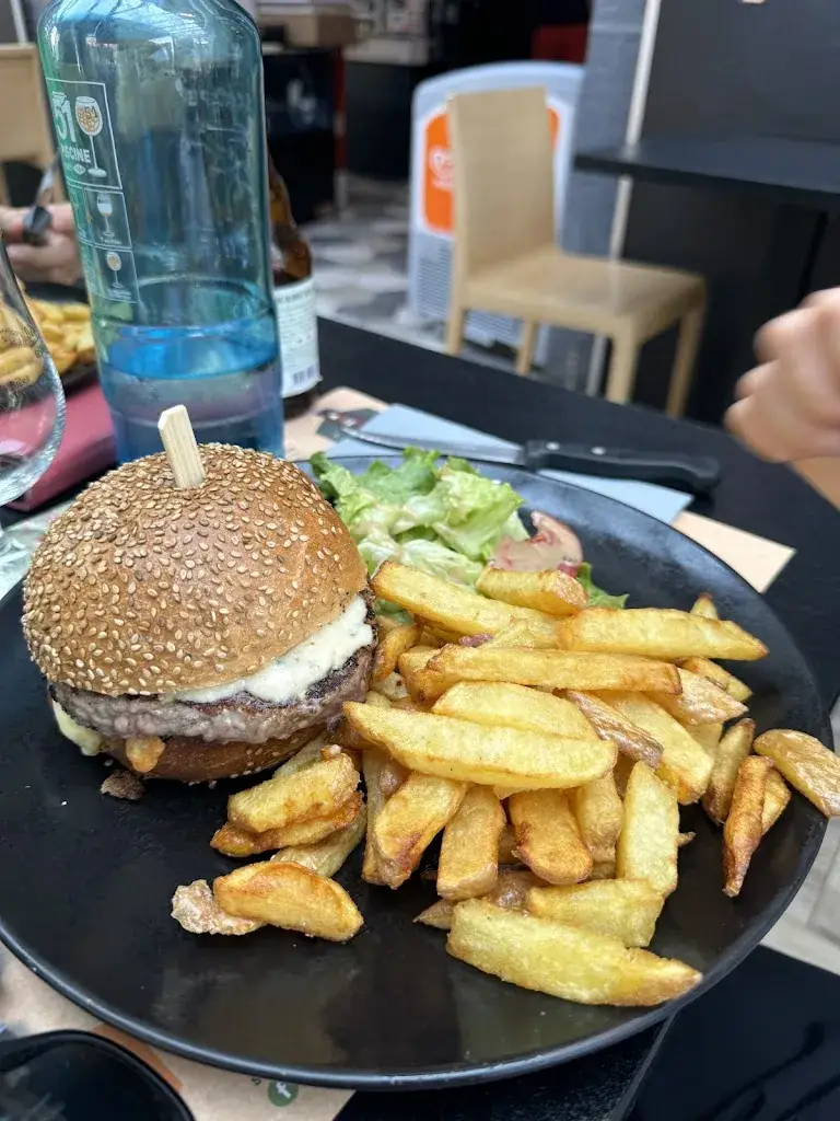 Café Du Nord_Massiac_slider_image_2