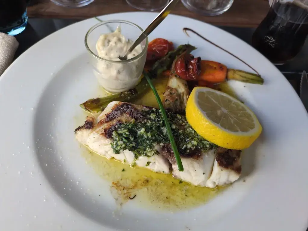 JohnyTheCarrot_La Galerie_Quillan_review