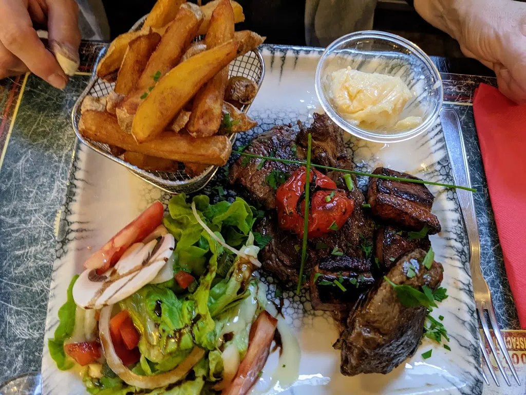 Menu_Les Platanes_Quillan_immagine_8