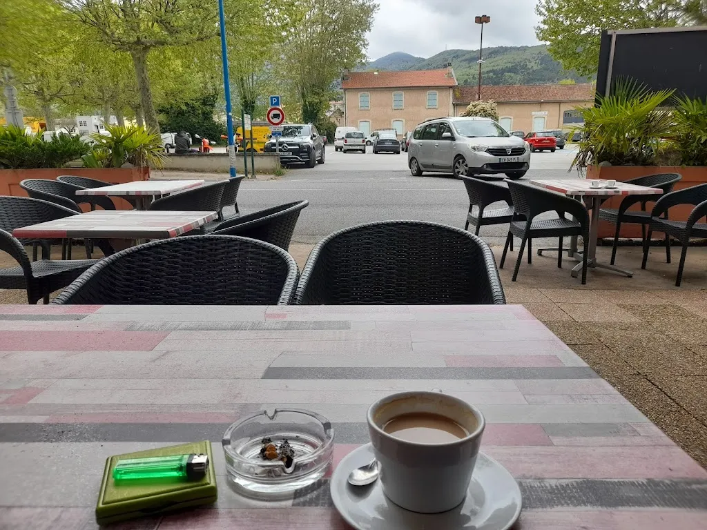 Le Terminus_Quillan_slider_image_1