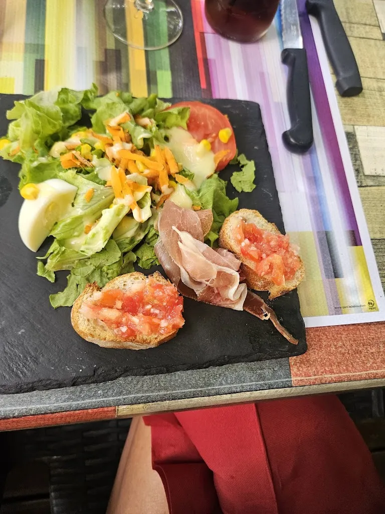 Le Terminus_Quillan_slider_image_2