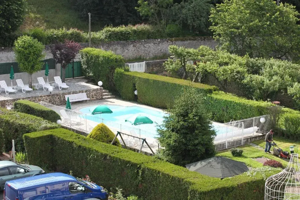 Grand Hôtel de la Poste_Massiac_slider_image_2