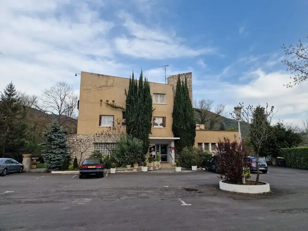 Hôtel la Pierre Lys_Quillan_slider_image_2