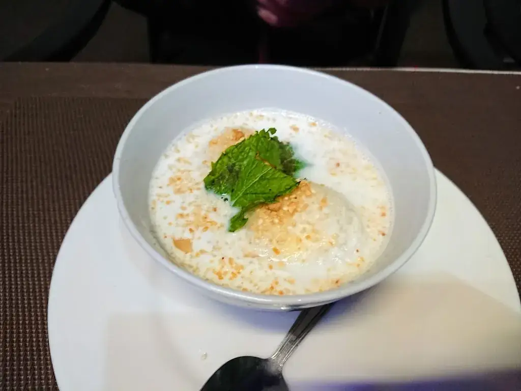 Robin Rainton_Asily_Quillan_review