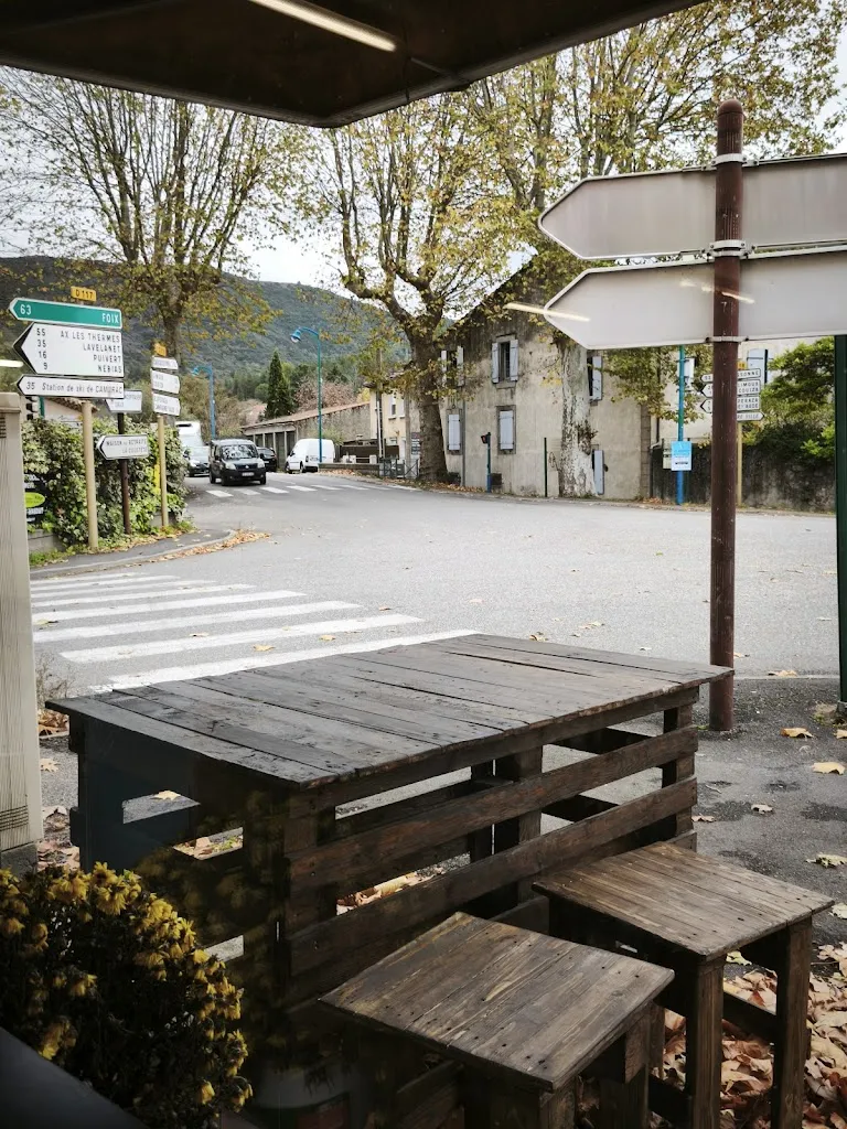 Les 4 Chemins ristorante a Quillan