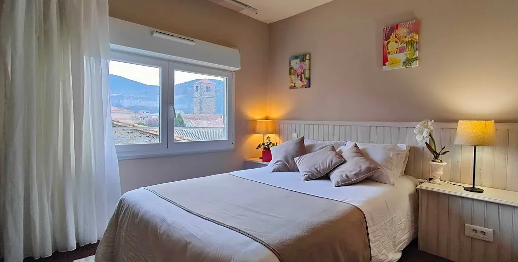 Logis Hôtel Cartier Restaurant in Quillan