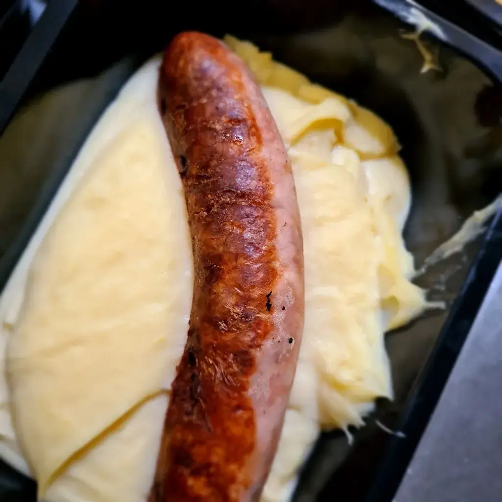 H24 - Repas du Terroir - Espace de Restauration en libre service, ouvert 24h/24 - By Fani Hôtels_Massiac_slider_image_2