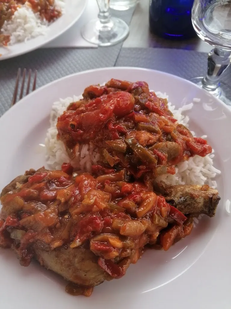 myriam roussel_Bar Brasserie La Gargante_Réalmont_recensione