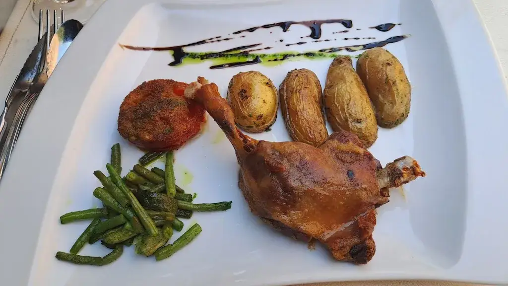 Bar Brasserie Le Moderne_Réalmont_slider_image_2