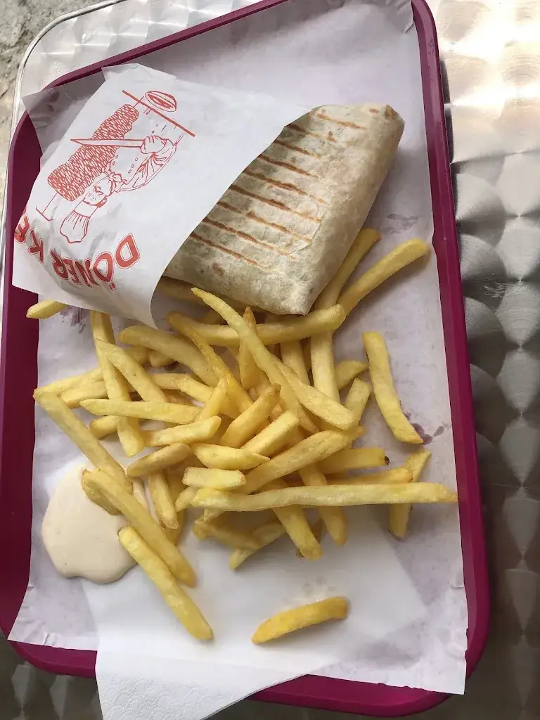 Le petit resto_Réalmont_slider_image_1