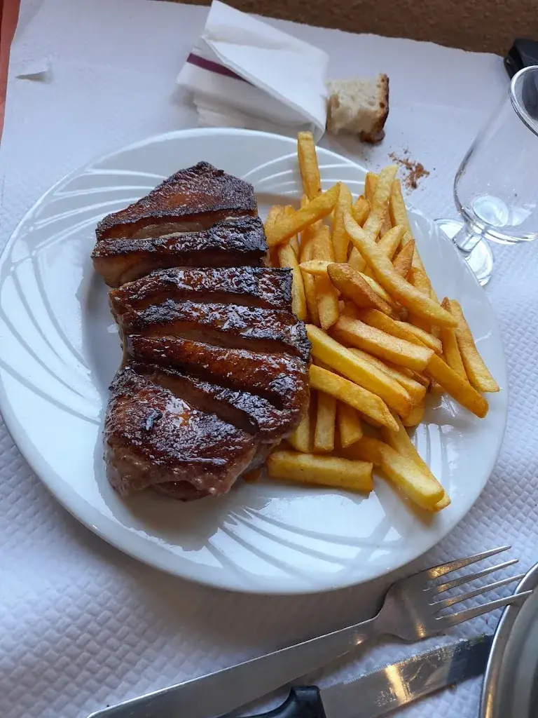 Auberge de la ferme_Montdragon_slider_image_2