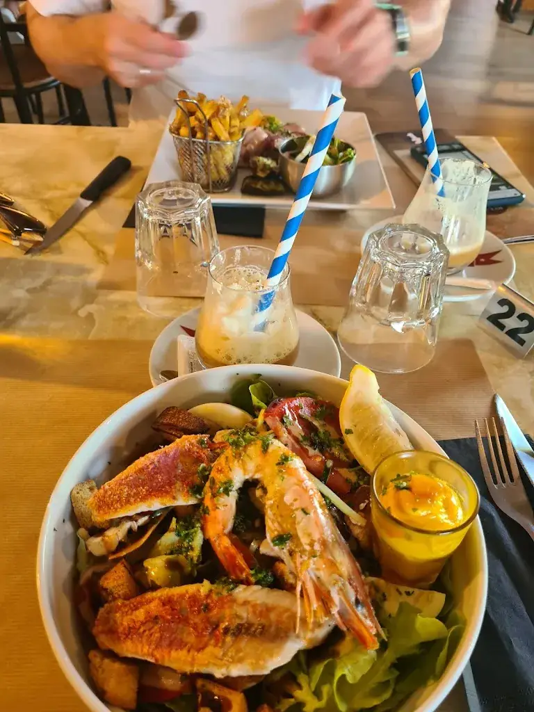 Ксения_Le Relais Du Canard_Redessan_review