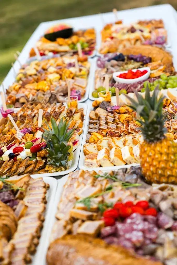 Charlène Massol_L'oasis_Réquista_review