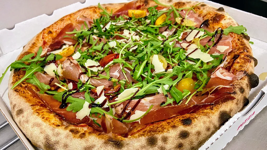 La Pizz’A Ria (66500)_Ria-Sirach_slider_image_2