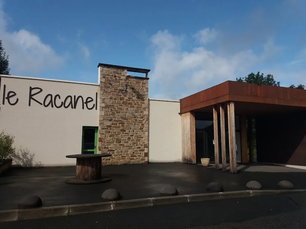 Le Racanel restaurant in Rignac