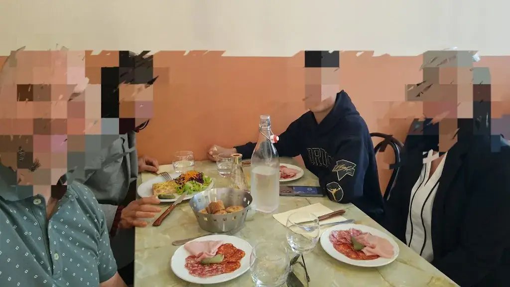 Juan Jose Carpizo Fernández - Peña_L'ENTRE DEUX_Rignac_review