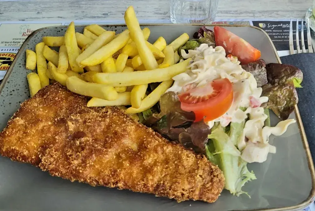 Marianne FONTAINE_Le Paddock Bar_Rignac_recensione