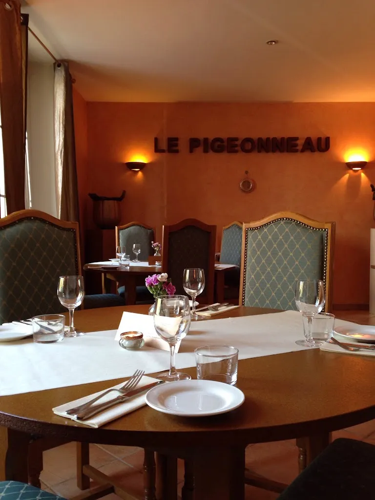 The Pigeon_Riscle_slider_image_3