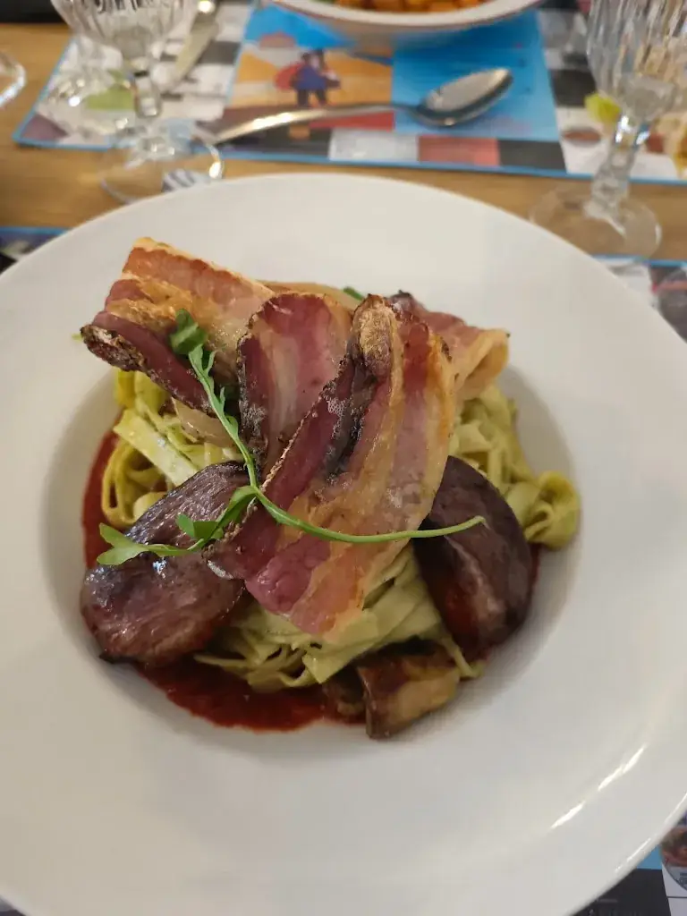 mélanie Cerou_Bar Brasserie D'Artagnan_Riscle_avis