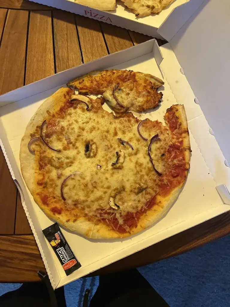 Youss_Le Relais du Pont d'Arcole chez DELPHINE ET STEPHANE_Riscle_avis