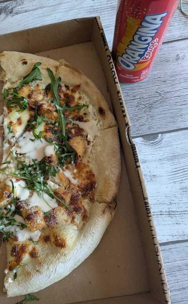 Alizée Sanchez_L'Atelier Hizkiya Pizzeria_Rodilhan_recensione