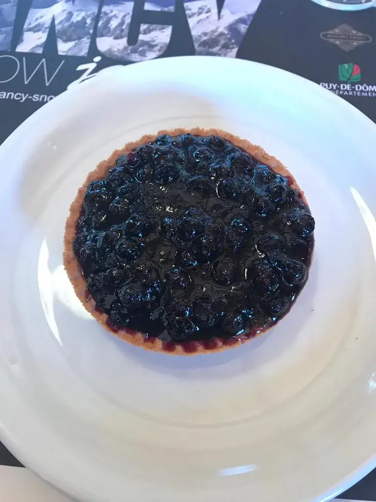 George Mansouratti_Le Roc_Chastreix_review