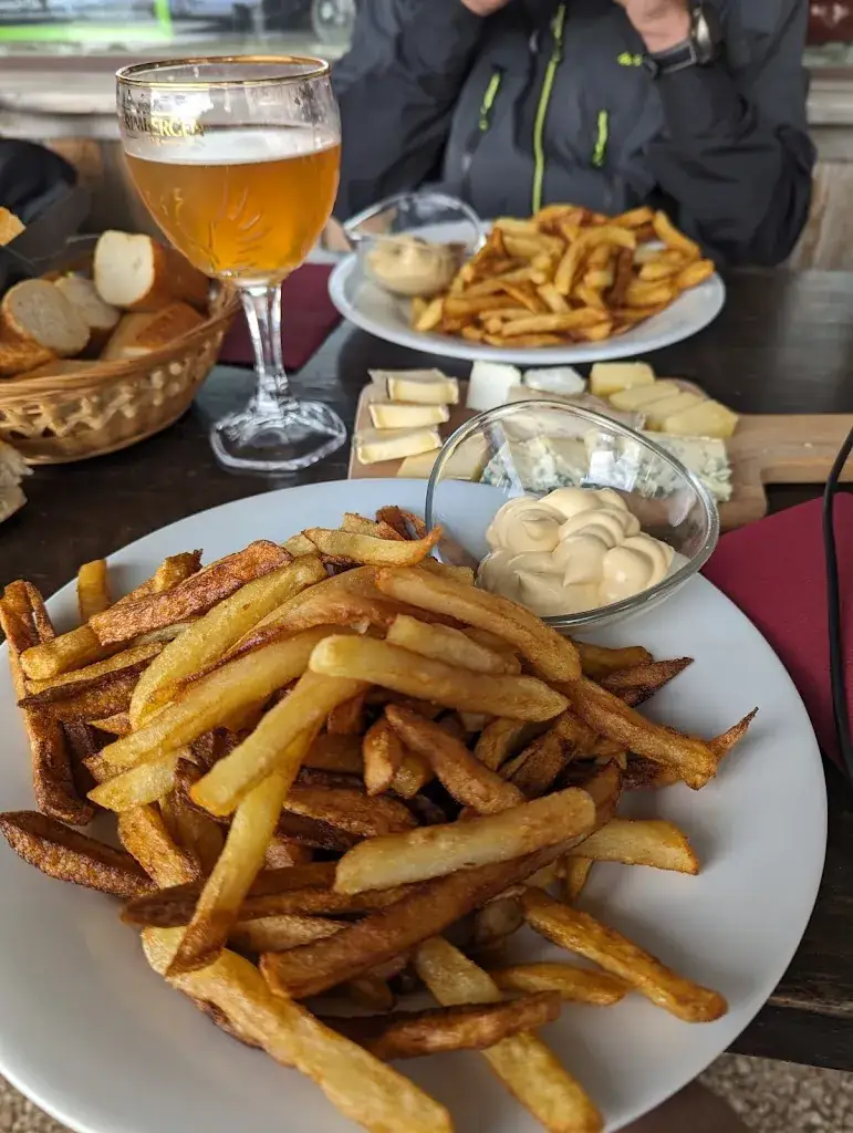 Le Roc_Chastreix_slider_image_3