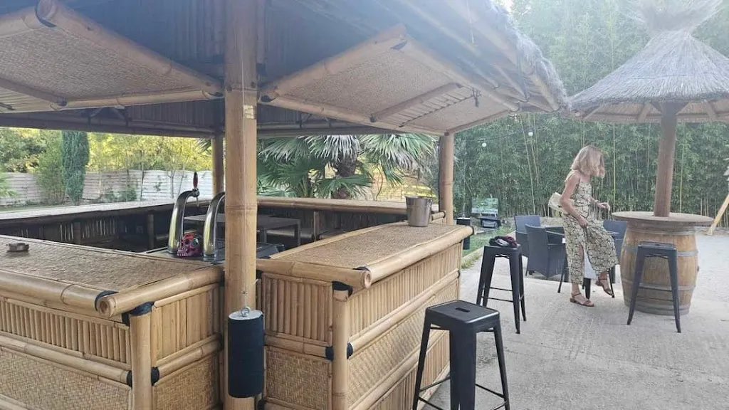 Sandra Vizzacchero_LA PART DU DIABLE_Nîmes_review