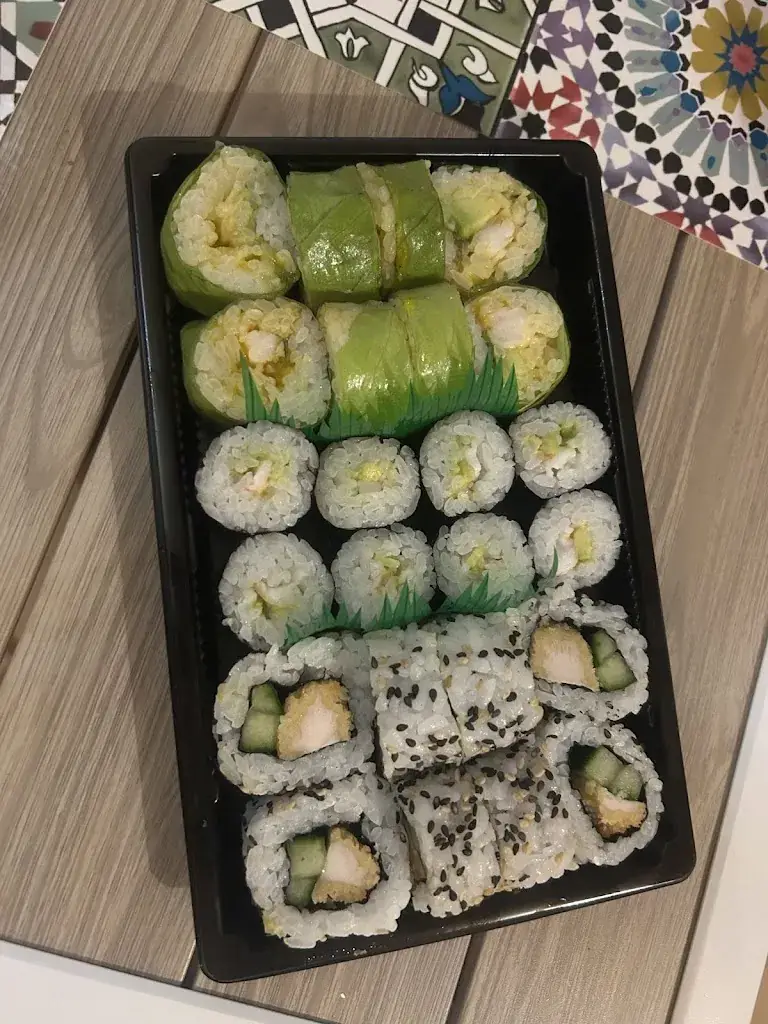 Loan_NINJA SUSHI_Rochefort-du-Gard_review