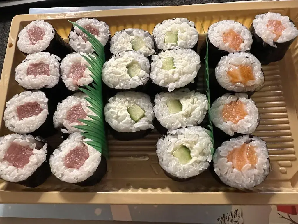 Mr Montaner_NINJA SUSHI_Rochefort-du-Gard_review