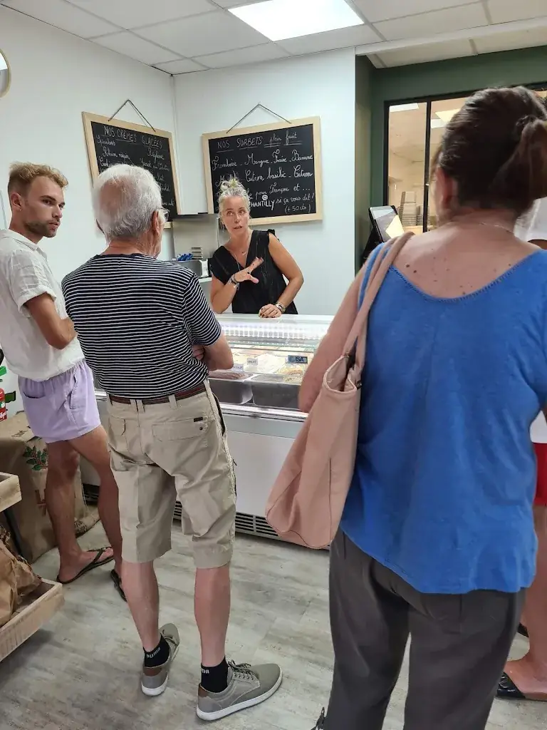Alain Sanchez_Gelateria Francesca_Rochefort-du-Gard_review