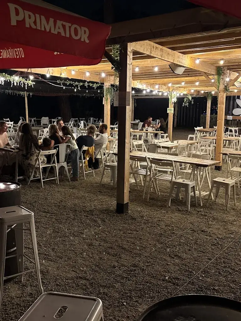 Nathalie Turetti_La Roquette Guinguette_Roquettes_review