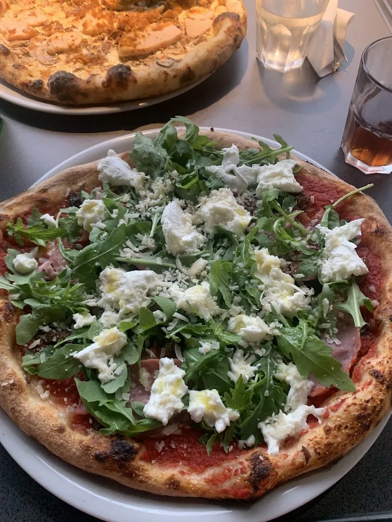 Camille A_La Romanista_Roquettes_review