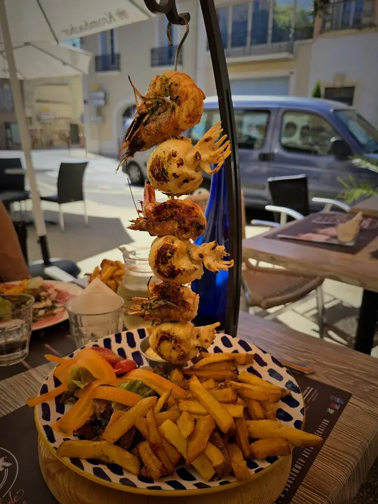 Sarah Foussadier_Le Grand Café Roujan_Roujan_review