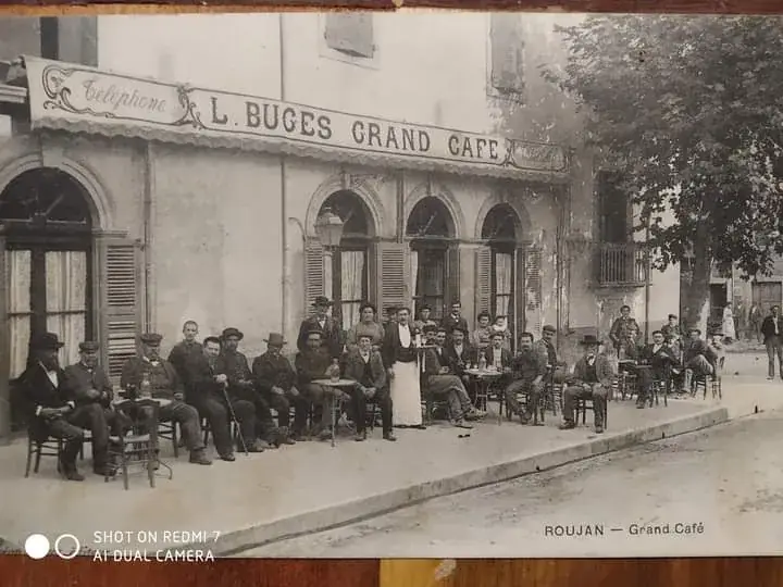 Le Grand Café Roujan_Roujan_slider_image_3
