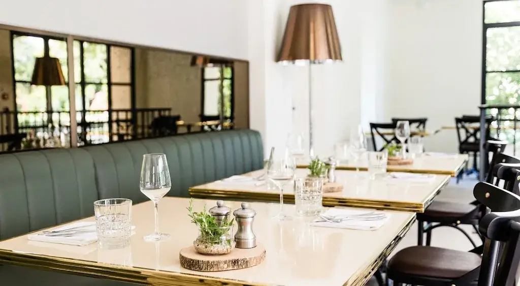 Bistro de Montcaud restaurant in Sabran