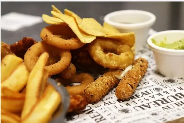 Menu_Guinguette restaurant bar L'Essence du New Siècle_Salindres_image_9