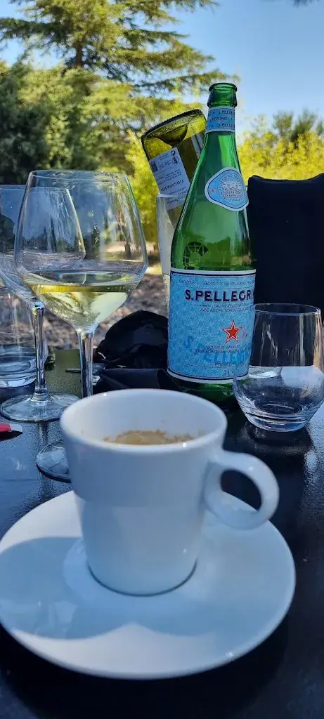 Exeter Will_Les jardins du Tesan_Saint-Laurent-des-Arbres_review