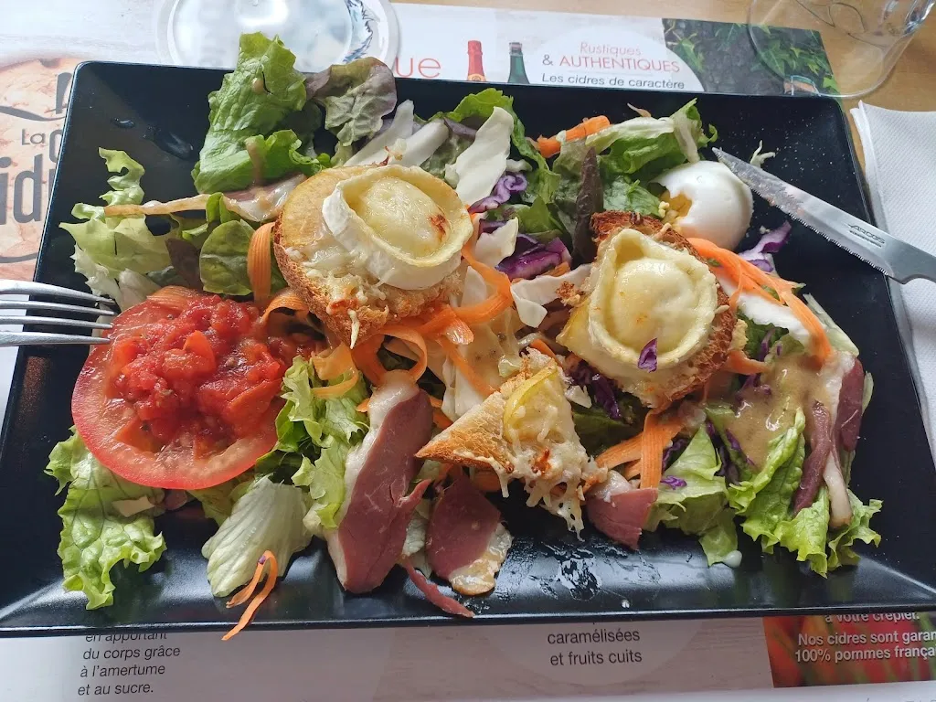 Brasserie Au Marché_Marennes-Hiers-Brouage_slider_image_2