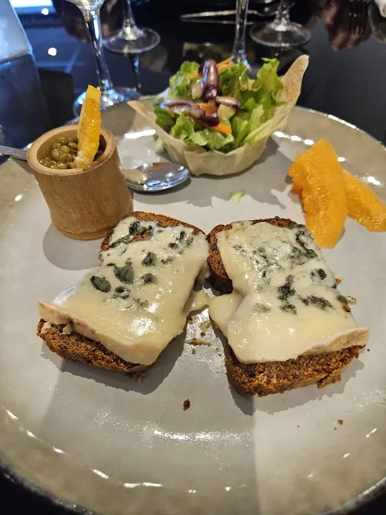 Béra BM_Le Chat Qui Dort_Saint-Affrique_review