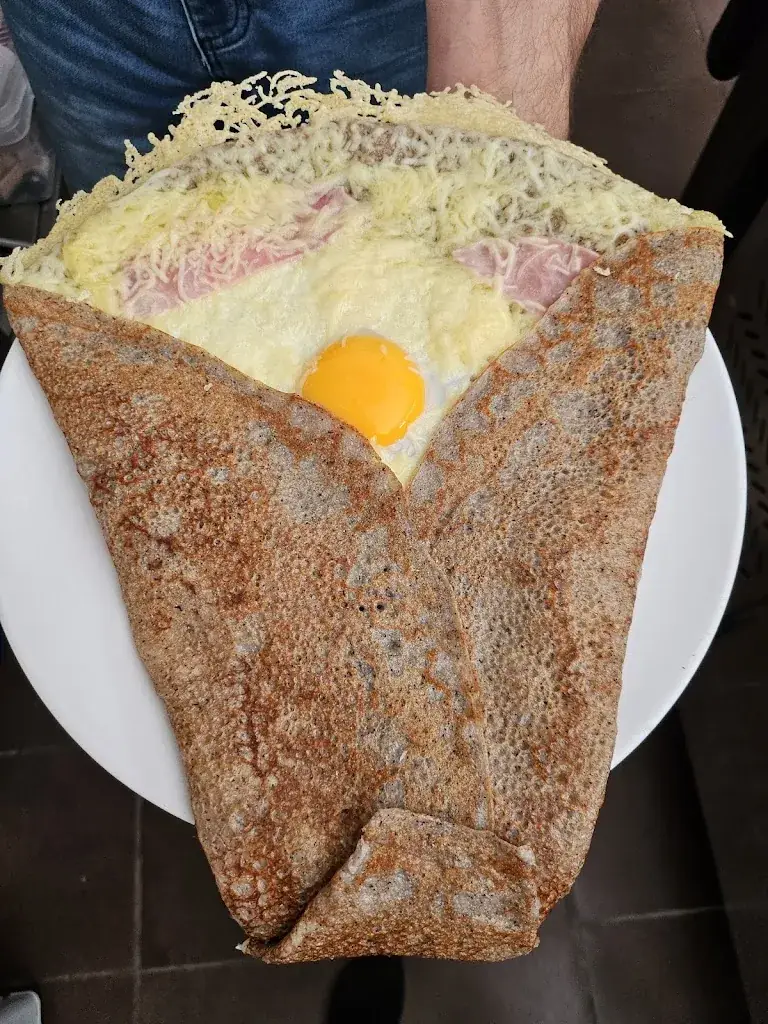 Restaurant La Petite Crêperie_Marennes-Hiers-Brouage_slider_image_3