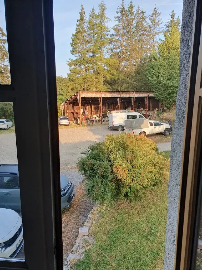 Ruth Bell_L'Oustal de Parent_Saint-Alban-sur-Limagnole_review