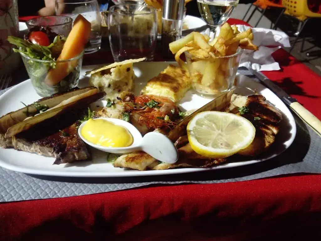 Le Bouche A Oreille_Saint-Amans-Soult_slider_image_3