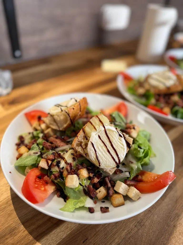 La Centrale Food & Co_Saint-Bauzille-de-Putois_slider_image_2